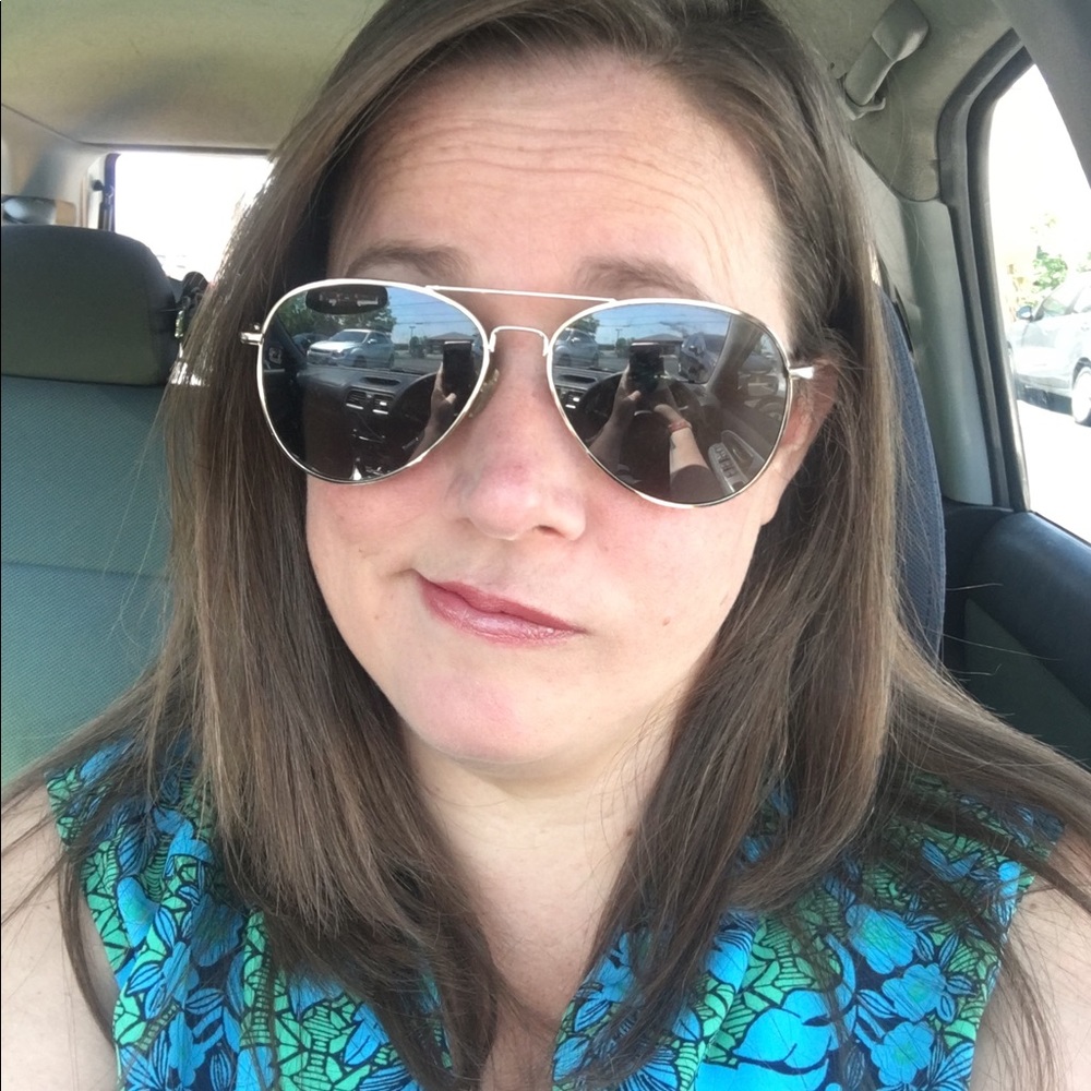 Meet your Posher, Heather